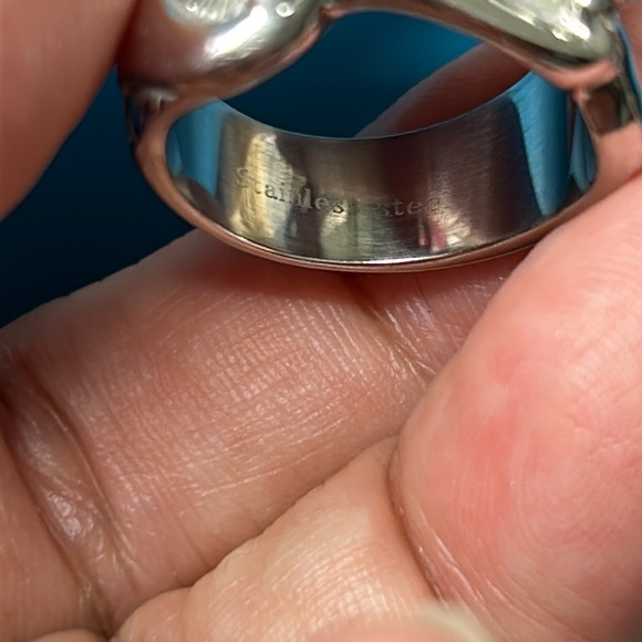 🖤Skull 💀 & Wing 🪽 Stainless Steel ring - Picture 9 of 17